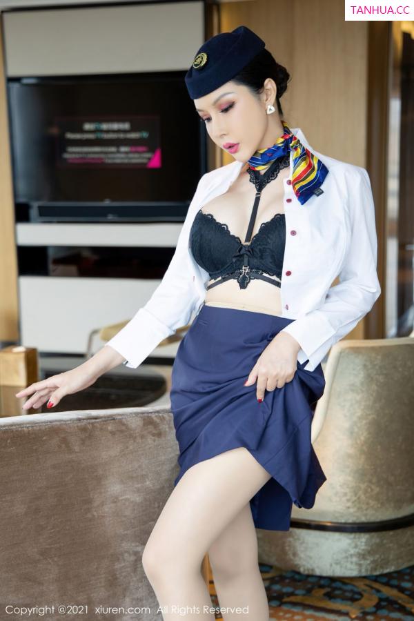 田冰冰  [XiuRen]高清写真图 2021.10.12 No.4050 田冰冰第35张图片